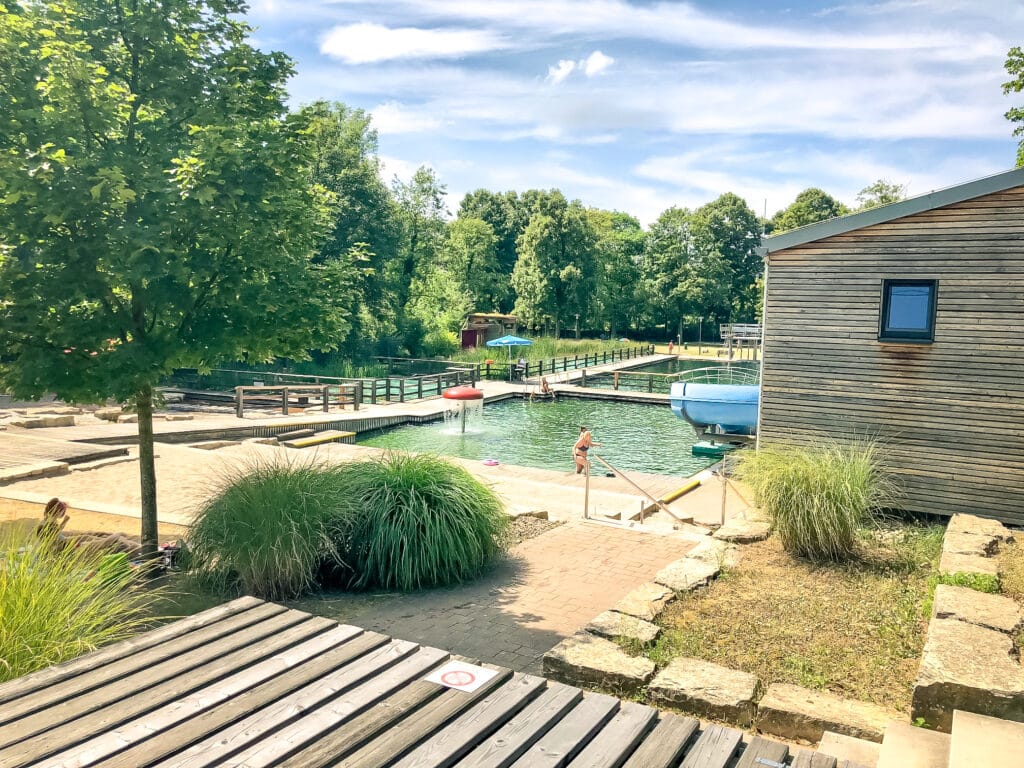 Naturbad Heilborn – Baden in der Natur ohne Zusätze in Merzig