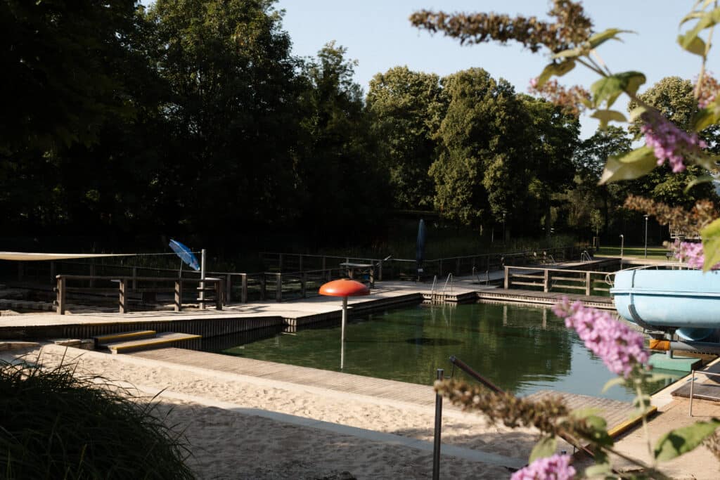 Naturbad-Heilborn-Badeteich Das Badeteich vom Naturbad Heilborn in Merzig