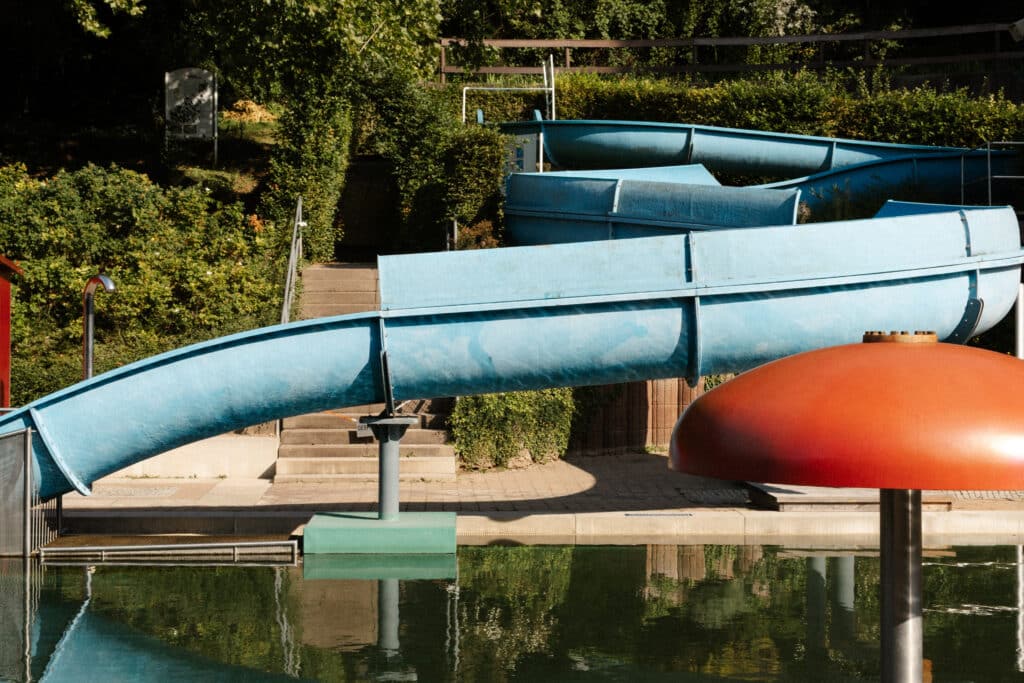 Naturbad-Heilborn-Rutsche Wasserrutsche im Naturbad Heilborn in Merzig